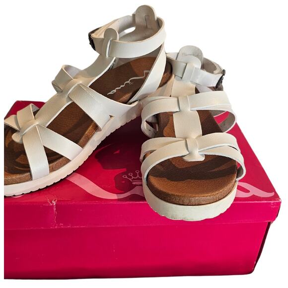 Nina Shoes Alpha Little Girls Gladiator Sandals Size 4 White Strappy Cushion - Picture 2 of 11